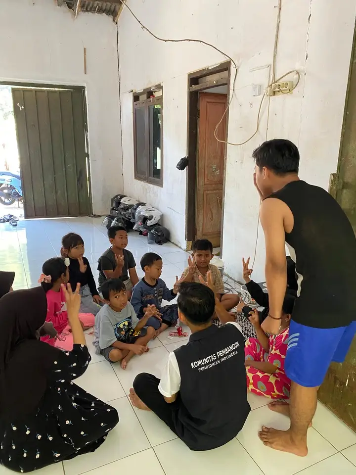 Artikel KKN UNFARI: BELAJAR CERIA, SURVEI DAN SAMBUTAN HANGAT DI PESANTREN dari Kelompok Barakarsya